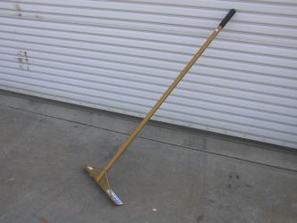 Concrete Rake